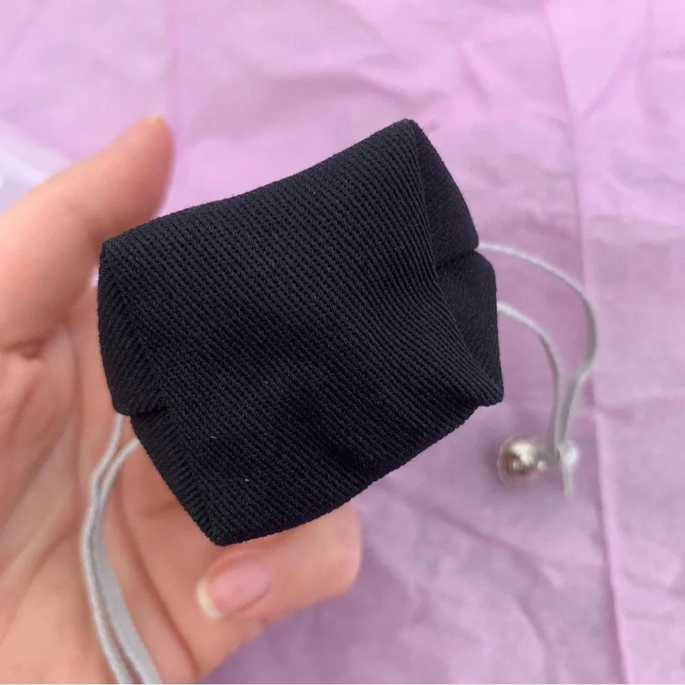 Tous Black and White Drawstring Favor Bag